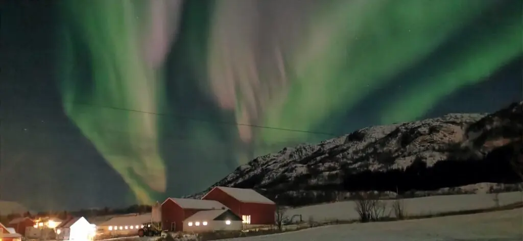 Zorza Polarna w okolicach Tromso